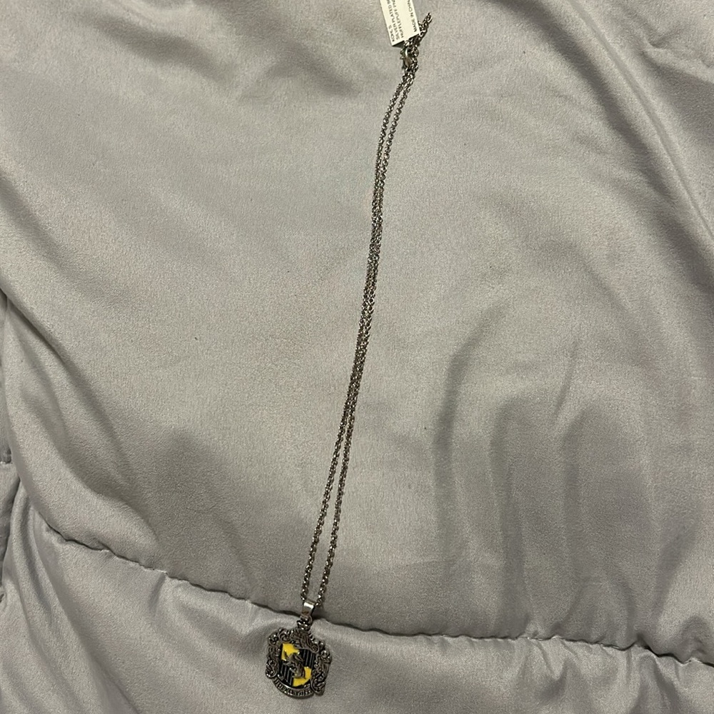 Hufflepuff Pendant Necklace - Picture 4 of 6